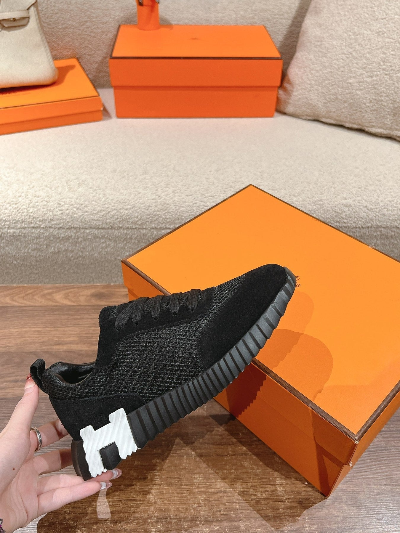 MAINLAND SNEAKER IN BLACK SUEDE AND BREATHABLE MESH FABRIC