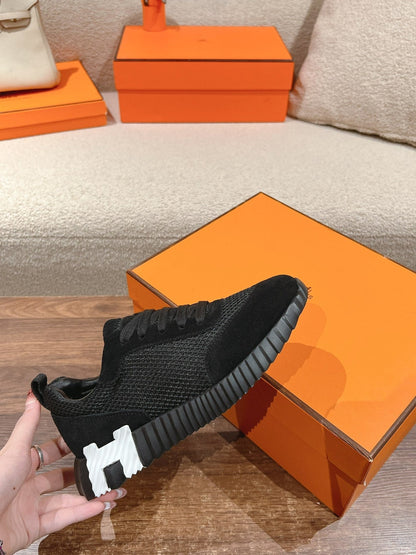 MAINLAND SNEAKER IN BLACK SUEDE AND BREATHABLE MESH FABRIC