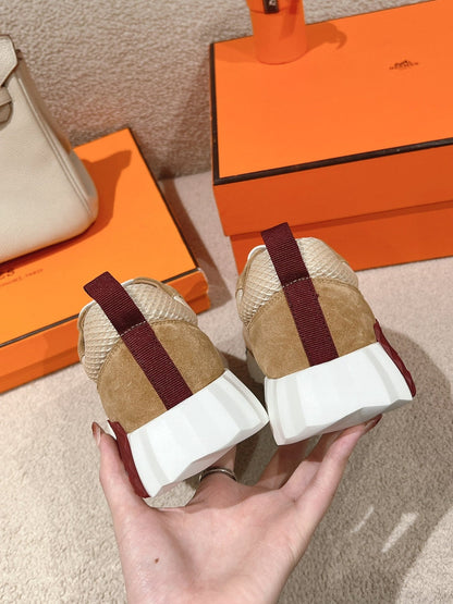 MAINLAND SNEAKER IN PEANUT BROWN SUEDE AND WHITE BREATHABLE MESH FABRIC