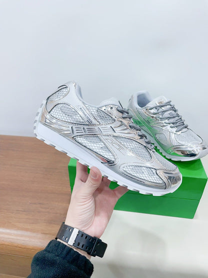 ORBIT SNEAKER IN SILVER TECHNICAL FABRIC AND METALLIC MESH