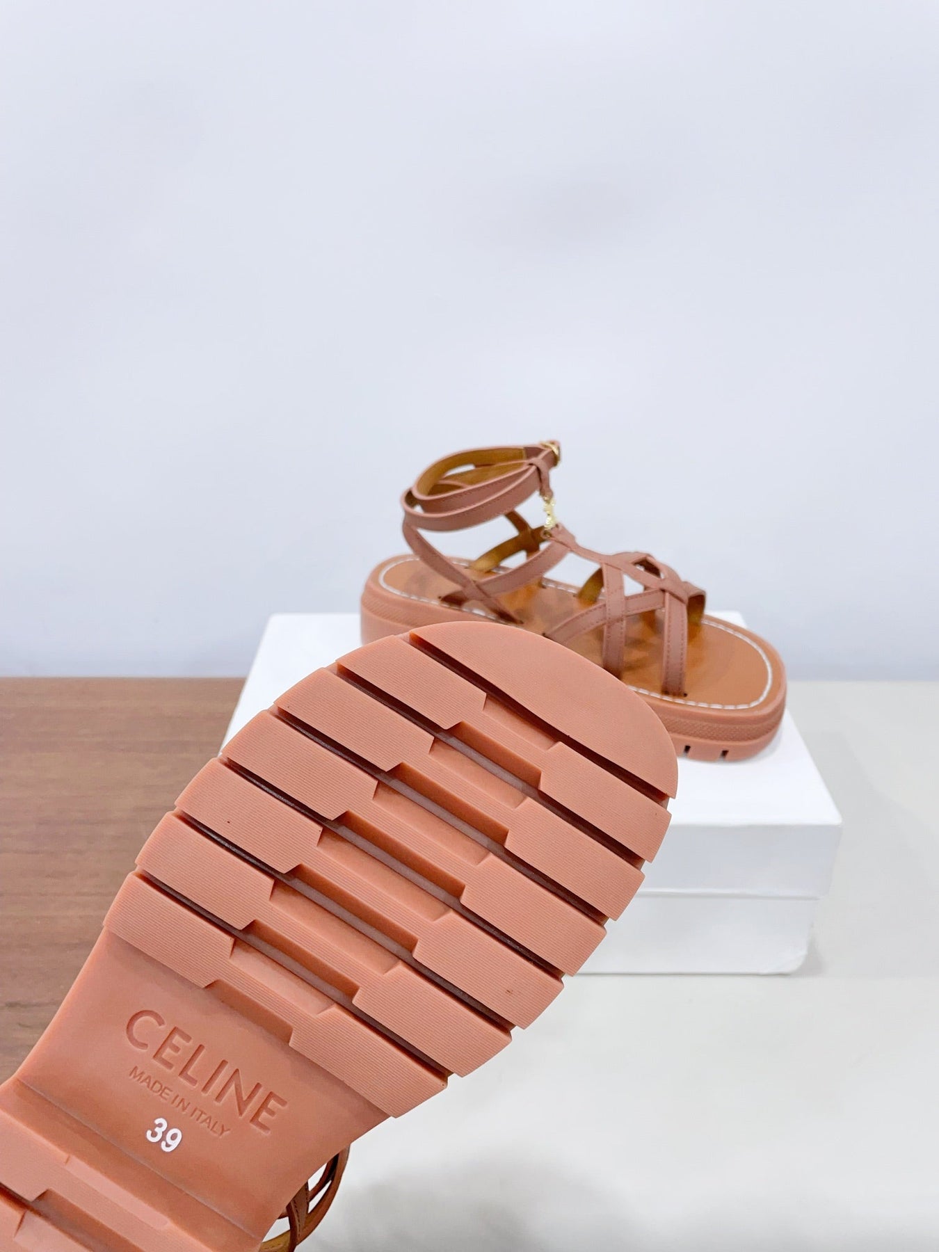 CLEA TRIOMPHE STRAPPY SANDAL IN BRONZE BROWN CALFSKIN
