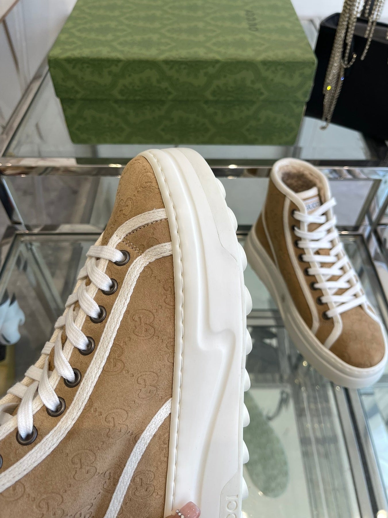 GG HIGH TOP SNEAKER IN CAMEL BROWN CANVAS WITH BEIGE FLEECE LINING