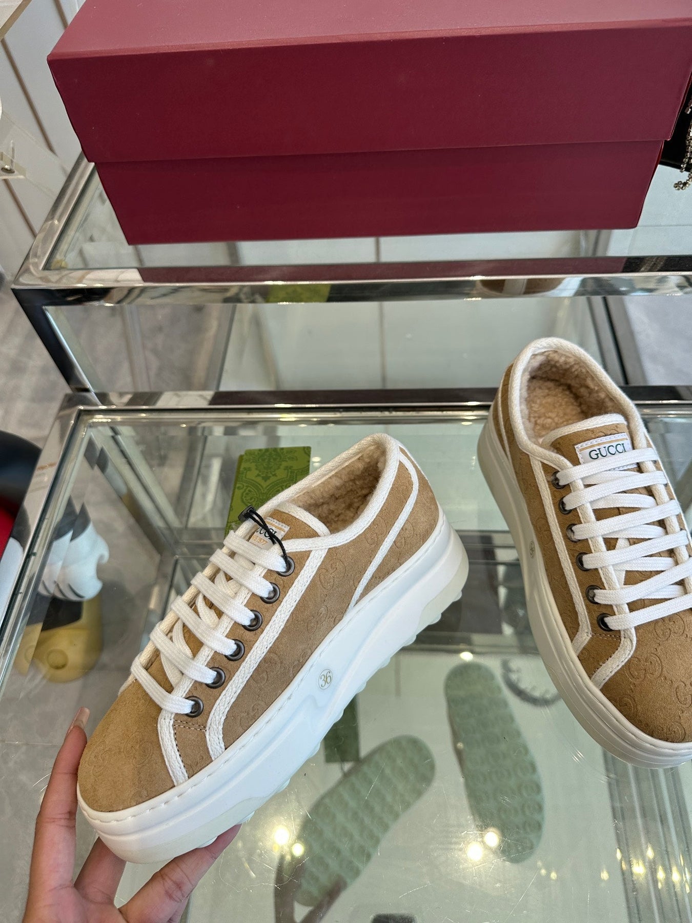 GG TENNIS SNEAKER IN CAMEL BROWN CANVAS WITH BEIGE FLEECE LINING