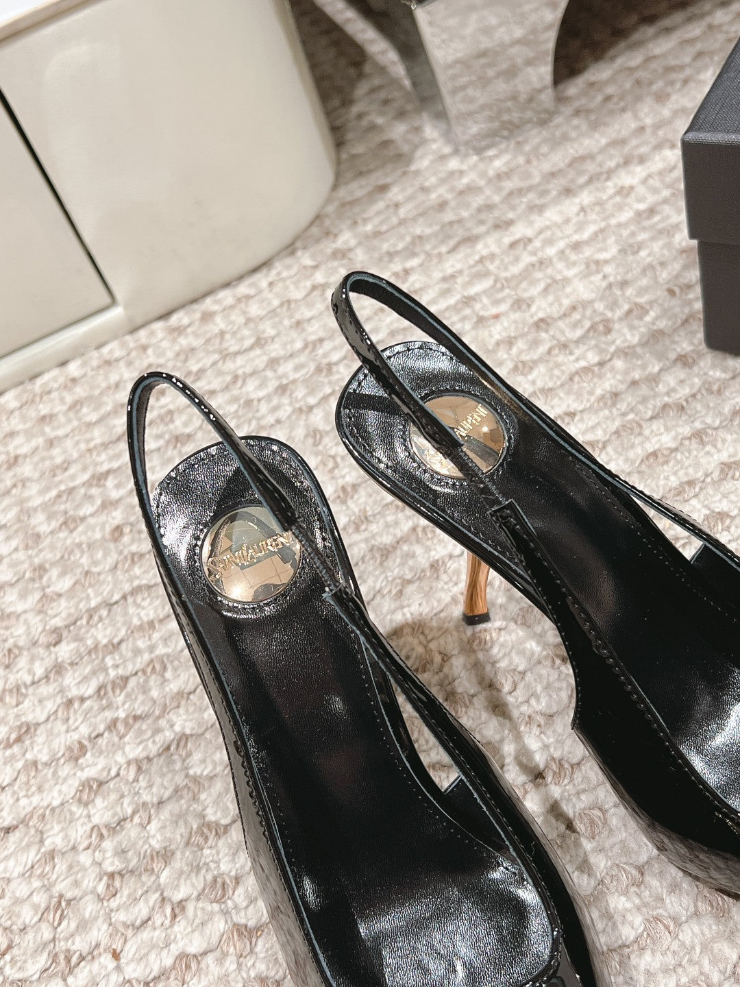 DUNE HIGH 10 CM SLINGBACK PUMPS IN BLACK PATENT LEATHER WITH CRYSTAL