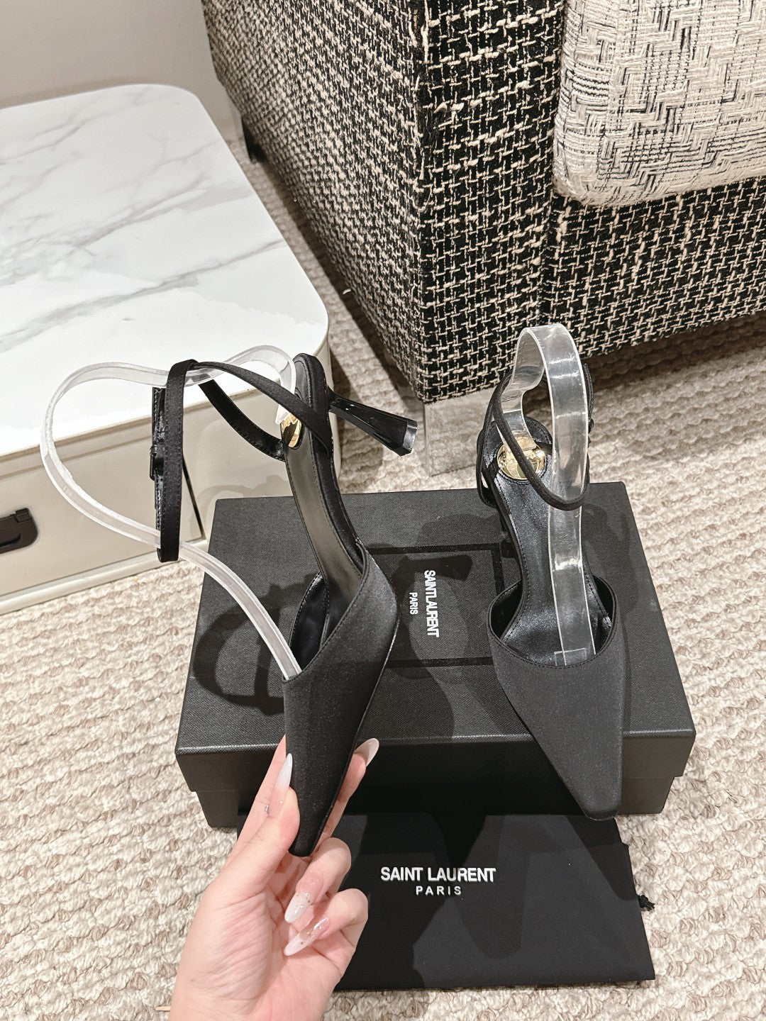 HIGH-HEELED SLINGBACKS SANDAL 7 CM IN BLACK SILK