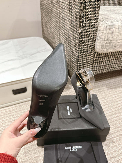 HIGH PUMP 9 CM IN BLACK SATIN