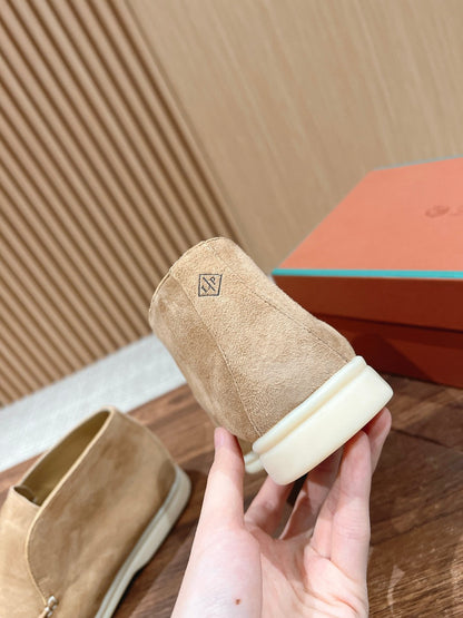 LP OPEN WALK LOAFERS CREAM SUEDE