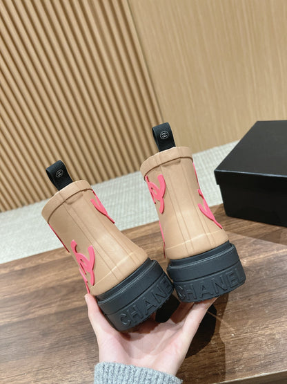 CC RAIN BOOTS BEIGE CREAM TPU WITH PINK LOGO