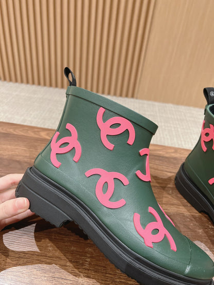 CC RAIN BOOTS GREEN FOREST TPU WITH PINK LOGO