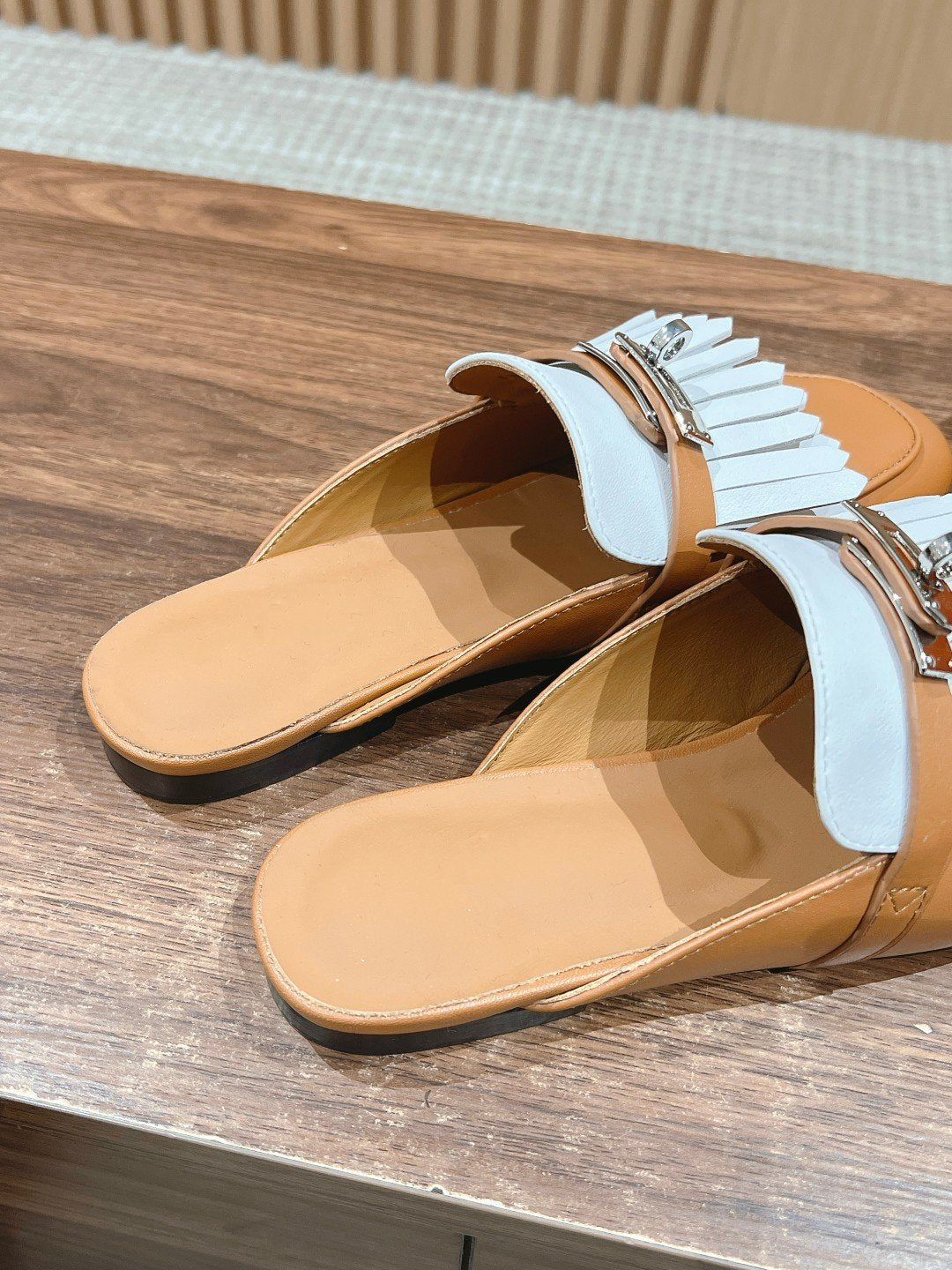 OZ Mule Fringed Bronze