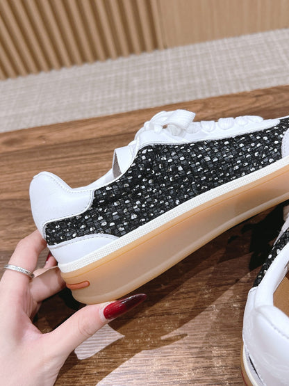 LP TENNIS WALK SNEAKERS WHITE AND BLACK SUEDE