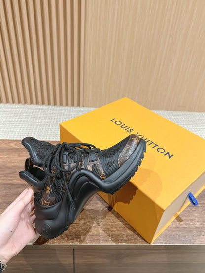 LV ARCHLIGHT SNEAKER IN BLACK CANVAS AND CHOCOLATE BROWN MONOGRAM CALFSKIN