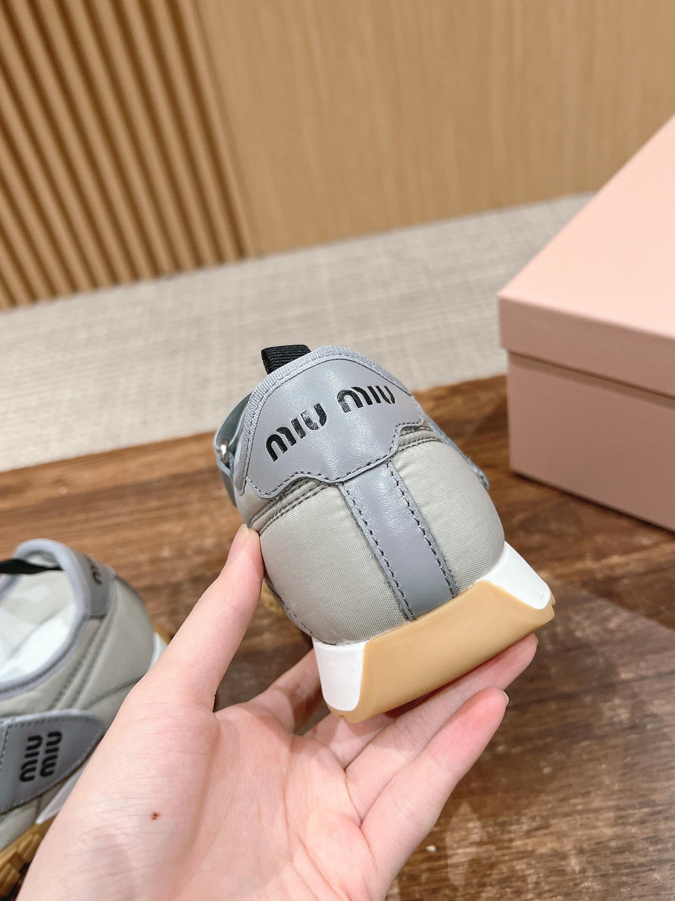 BALLET SHOES IN GRAY LAMBSKIN AND FABRIC ANTI-SLIP RUBBER SOLE