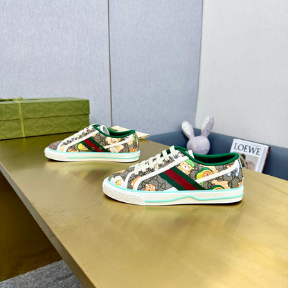 GG TENNIS 1977 TRAINER CANVAS WITH ANIMALS MOTIF