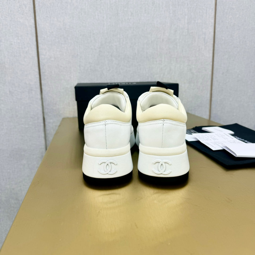 PLATFORM SHOES IN WHITE LAMBSKIN