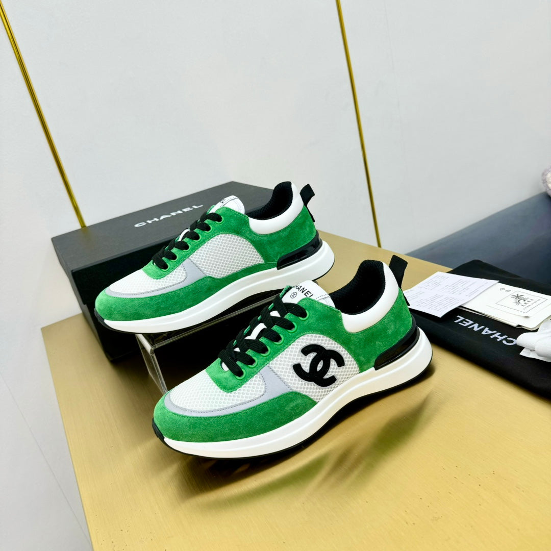 CLASSIC TRAINER IN GREEN MIX WHITE MERCERIZED VELVET