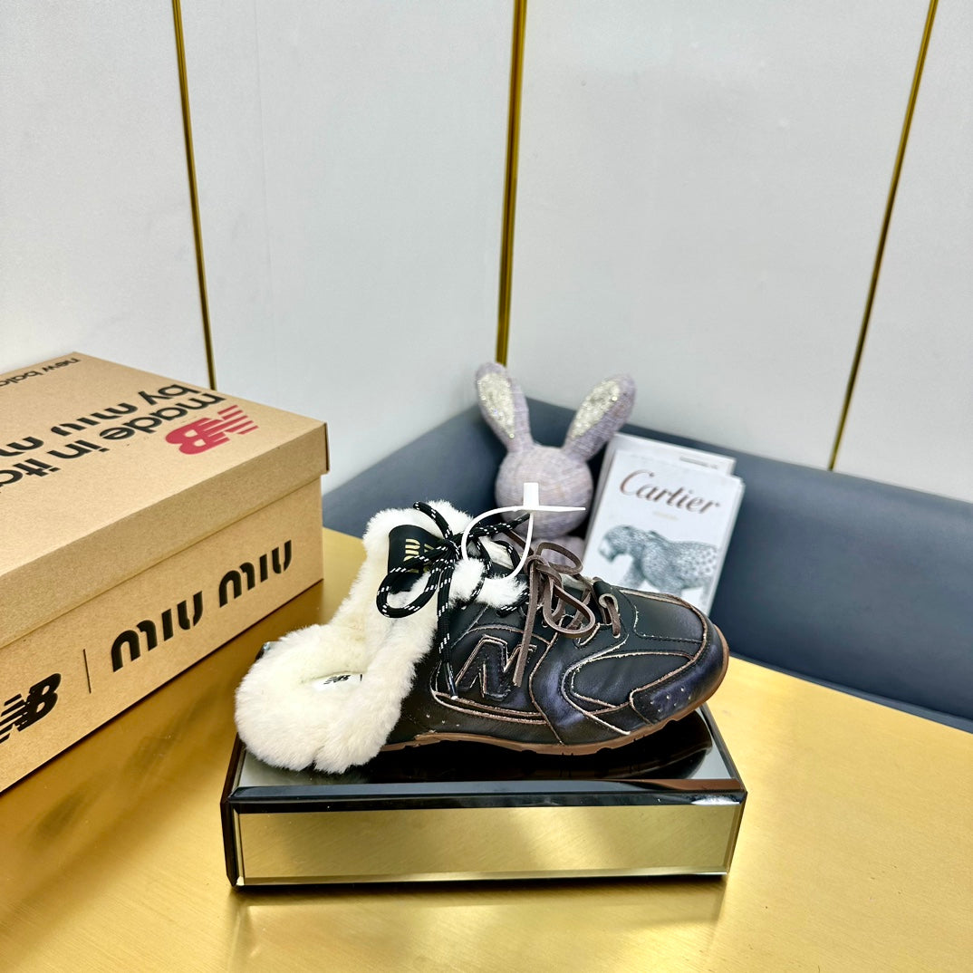 MIUxNB 530 SNEAKER MULES IN BLACK CALFSKIN SHEARLING