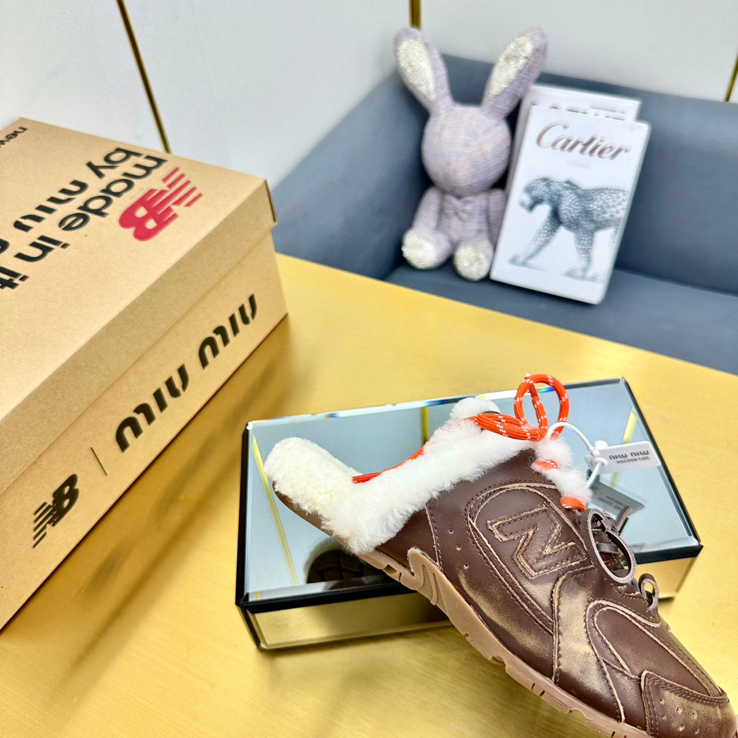 MIUxNB 530 SNEAKER MULES IN BROWN CALFSKIN SHEARLING