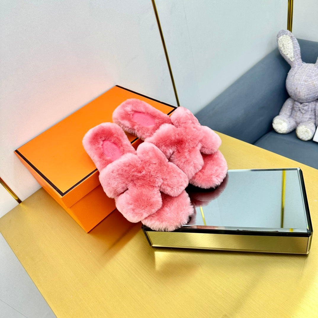 ORAN SHEARLING SANDALS DARK PINK