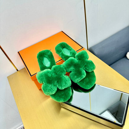 ORAN SHEARLING SANDALS LAWN GREEN