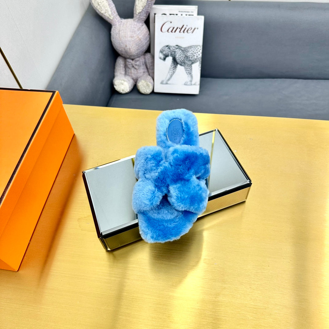 0RAN SHEARLING SANDALS OCEAN BLUE