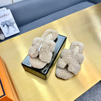 0RAN SHEARLING SANDALS ECRU TAN