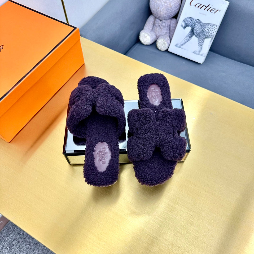 0RAN SHEARLING SANDALS EGGPLANT PURPLE