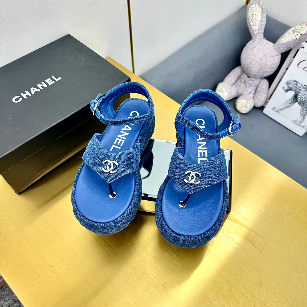 GROSGRAIN SANDAL IN COBALT BLUE FABRIC