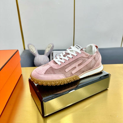 JET SNEAKER IN LIGHT PINK SUEDE