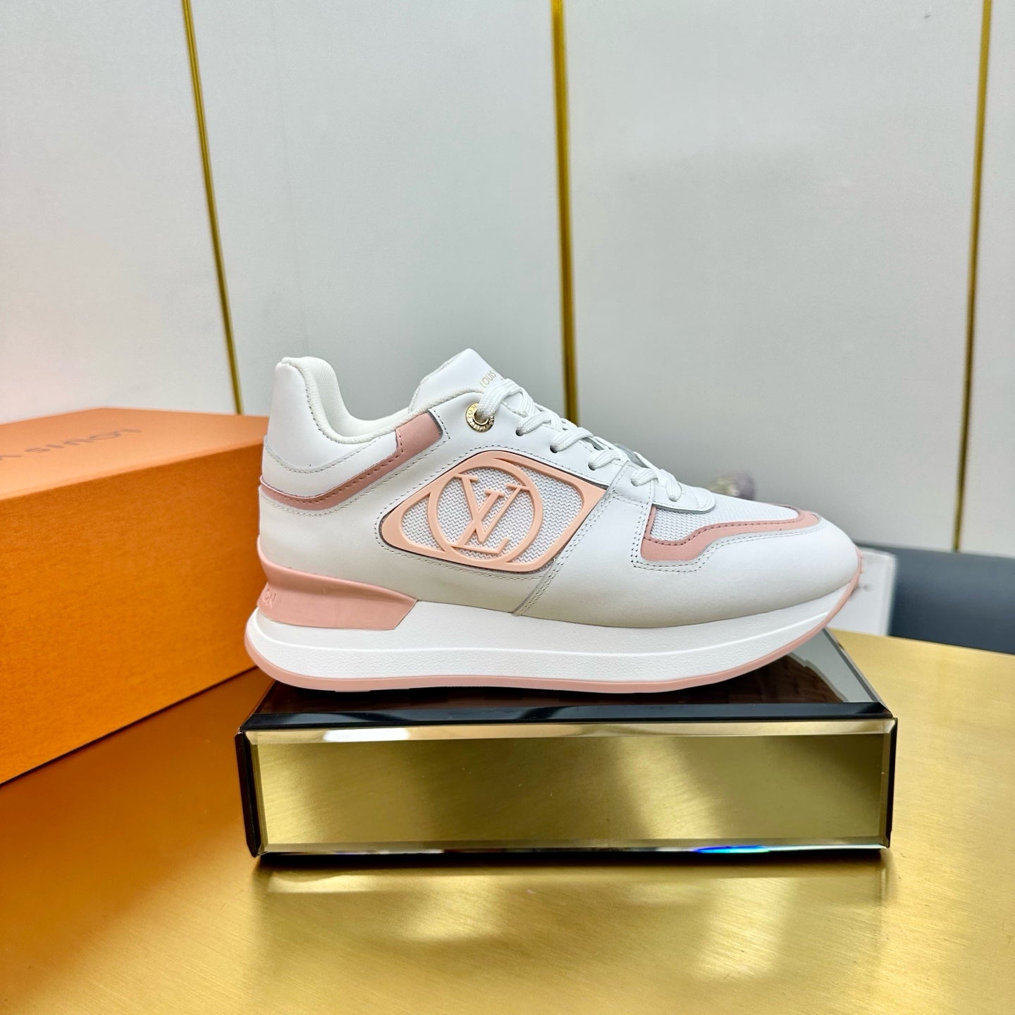 NEO RUN AWAY SNEAKER IN WHITE MIX PEACH PINK CALFSKIN