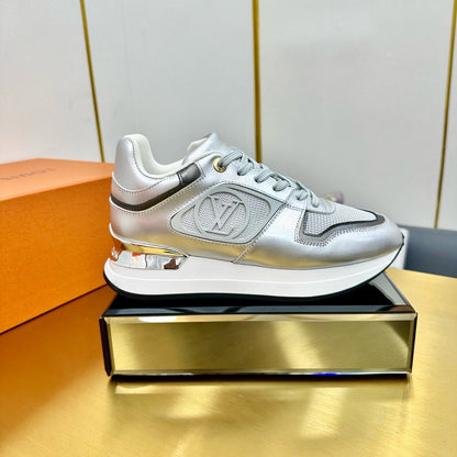 NEO RUN AWAY SNEAKER IN SILVER CALFSKIN