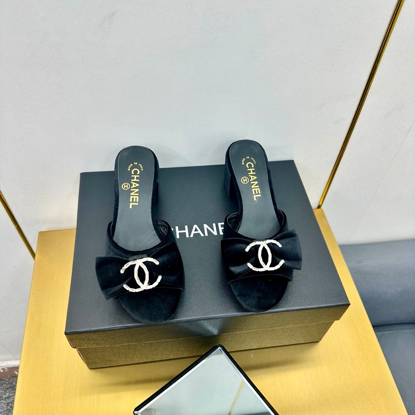 BOWKNOT RHINESTONES MID HEEL MULE IN BLACK VELVET