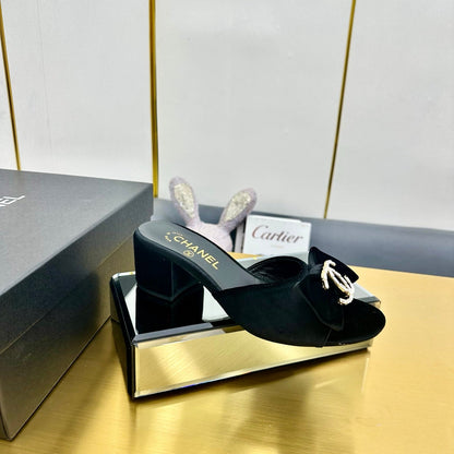 BOWKNOT RHINESTONES MID HEEL MULE IN BLACK VELVET