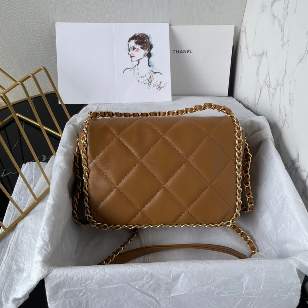 FLAP BAG 21 IN WALNUT BROWN QUILTED SOFT LAMBSKIN GOLD HARDWARE