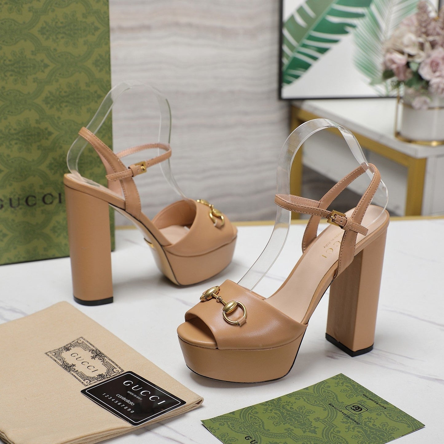 GG Sandales Cuir Noir Brown Tawny