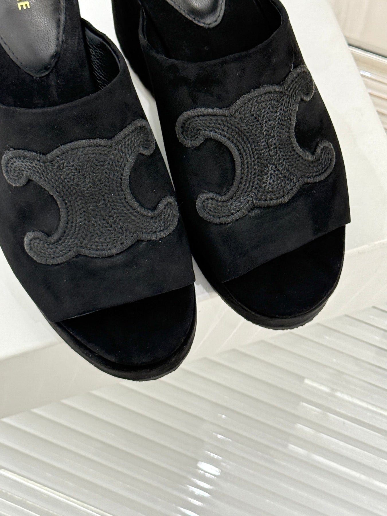 ELENA MULE IN BLACK VELVET