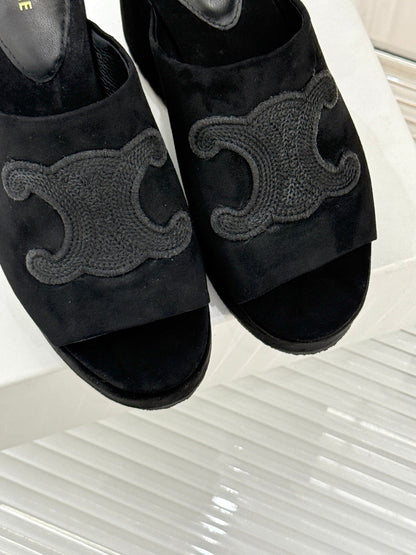 ELENA MULE IN BLACK VELVET