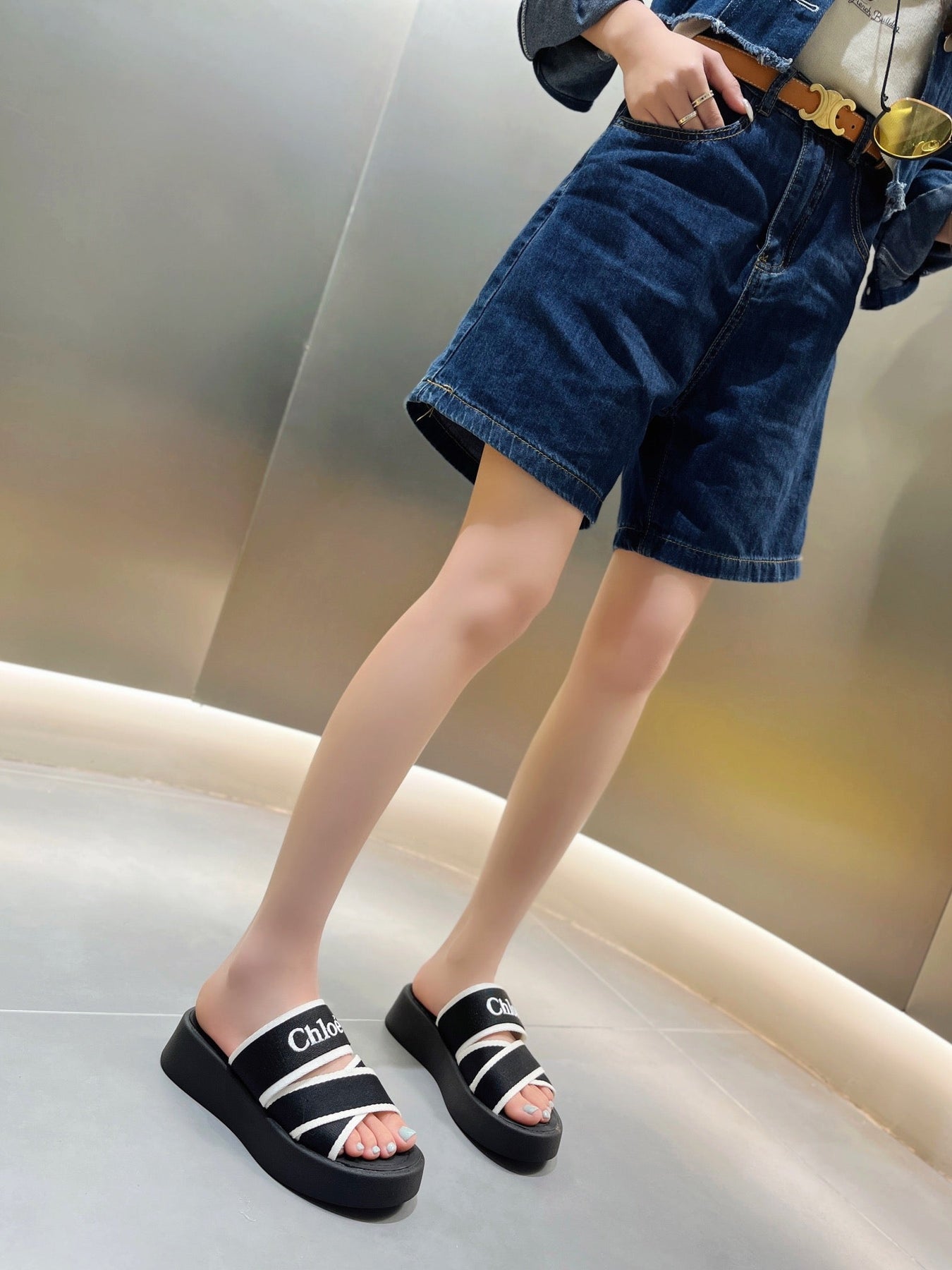 PLATFORM SANDALS IN BLACK MIX WHITE DENSITY KNIT