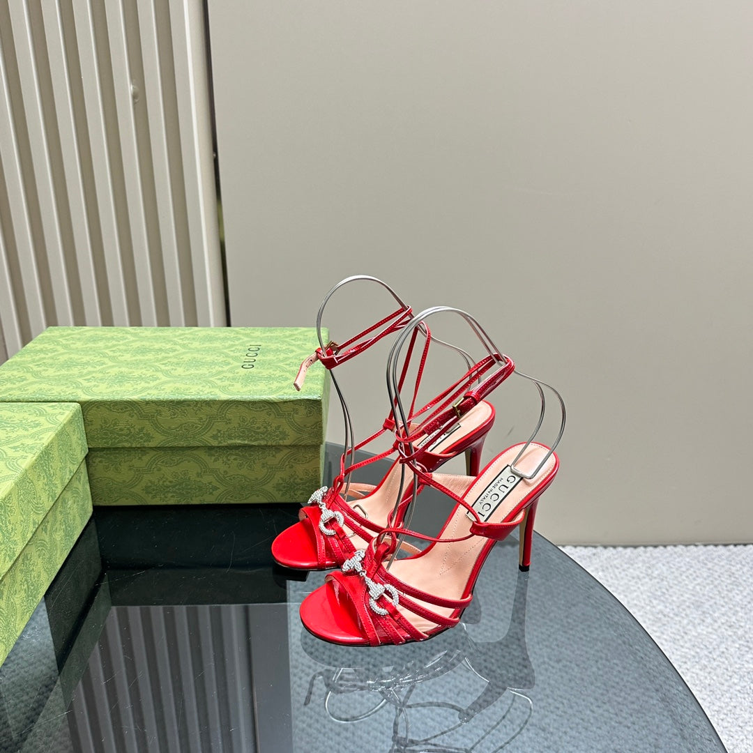 CRYSTAL HORSEBIT STRAPPY SANDAL 10.5CM IN RED PATENT LEATHER