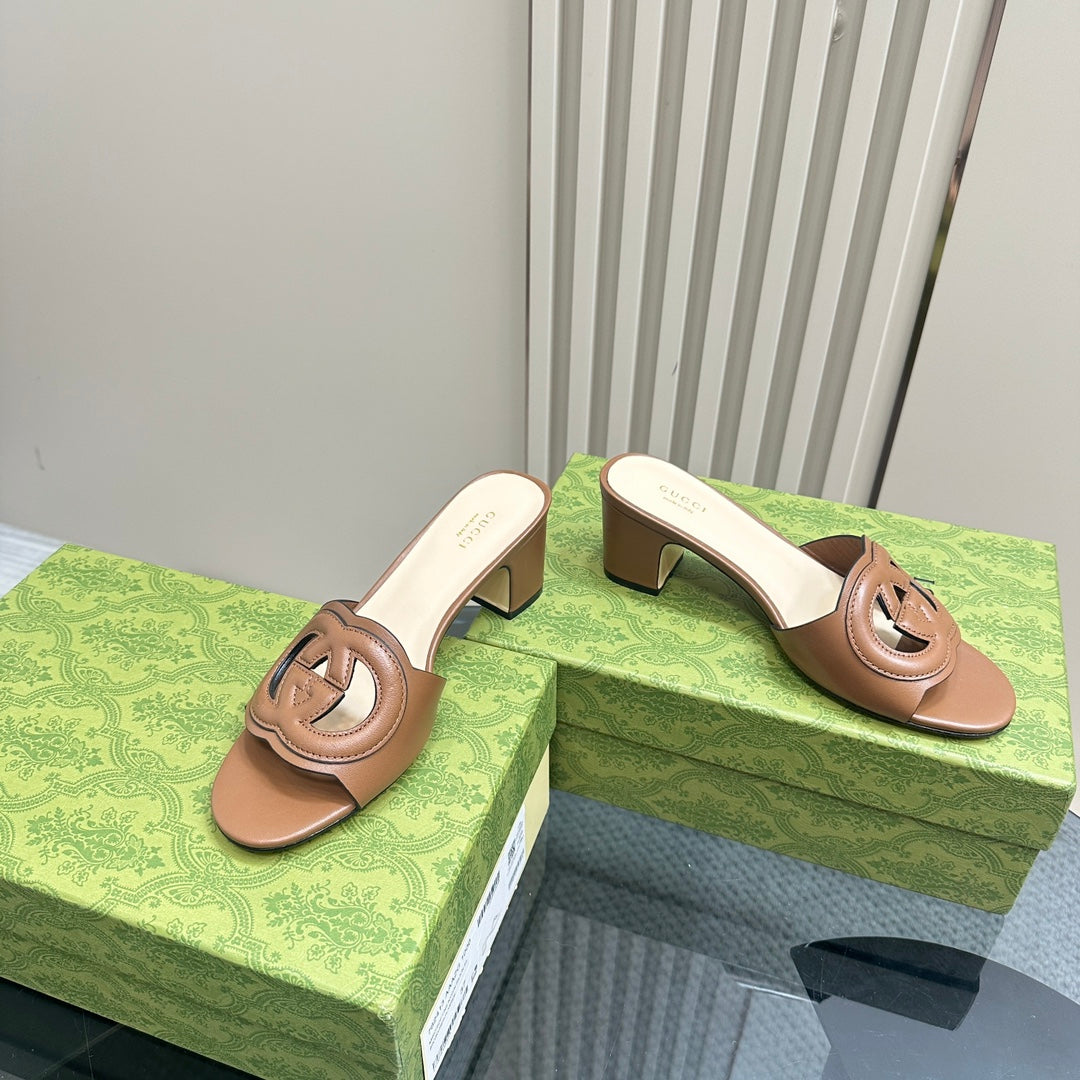 MID-HEEL 5 CM MULE IN BRONZE BROWN CALFSKIN