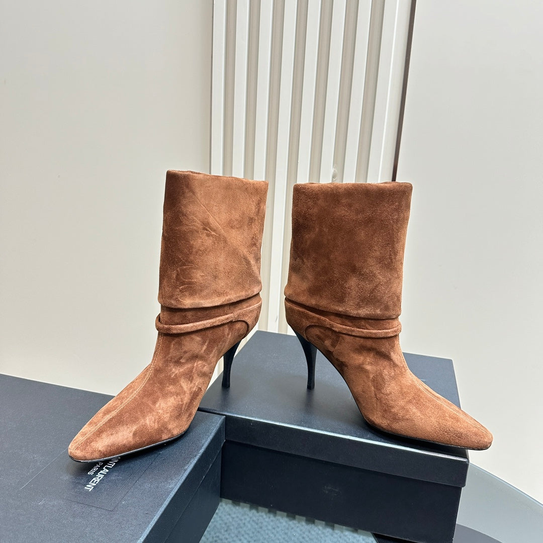 NIKI BOOTIES IN ASH BROWN SUEDE