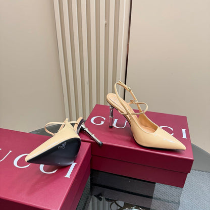 POINTED-TOE HIGH BAMBOO-EFFECT HEEL SLINGBACK IN BEIGE PATENT CALFSKIN