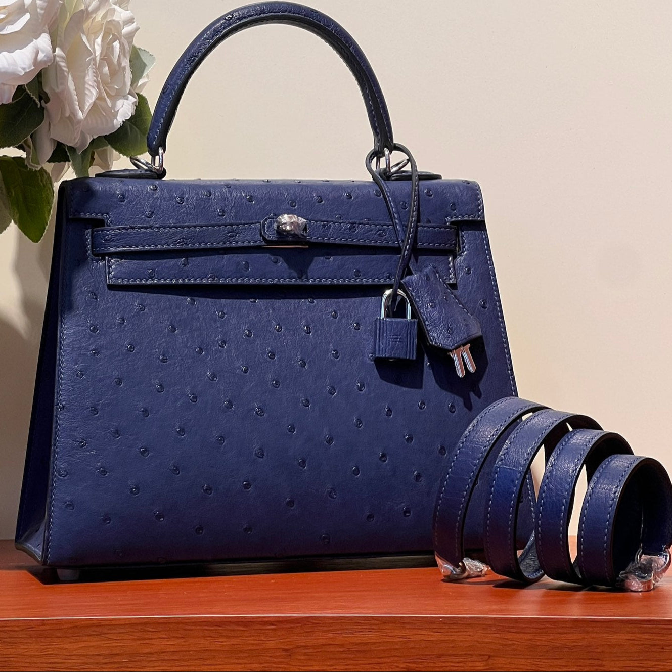 KELLY SELLIER 25 BAG IN NAVY BLUE OSTRICH LEATHER WITH SILVER HARDWARE