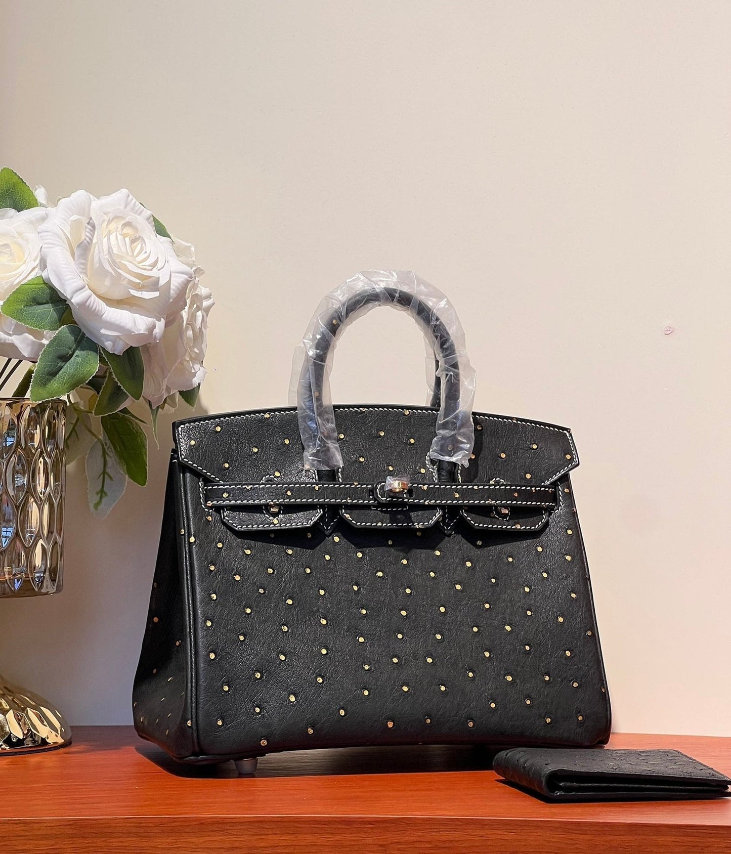 KELLY SELLIER 25 BAG IN BLACK OSTRICH LEATHER WITH GOLD RHINSTONES