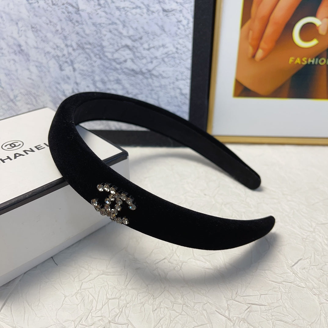 BLACK VELVET HEADBAND 151388
