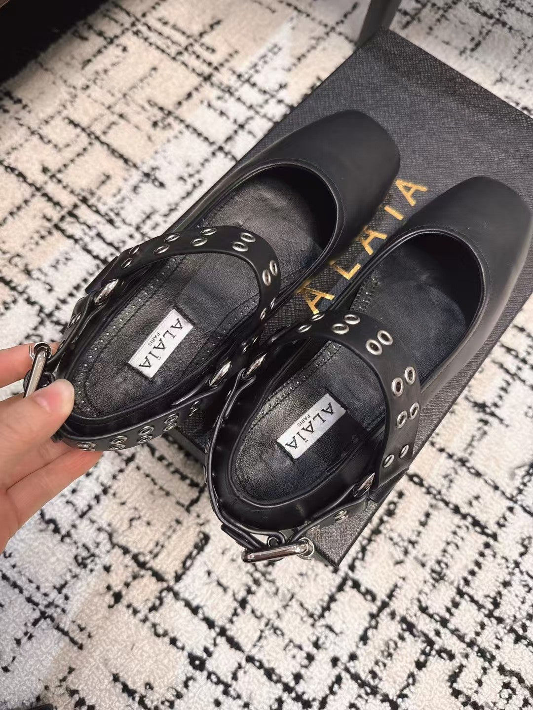 BIKER BALLET FLATS IN BLACK CALFSKIN