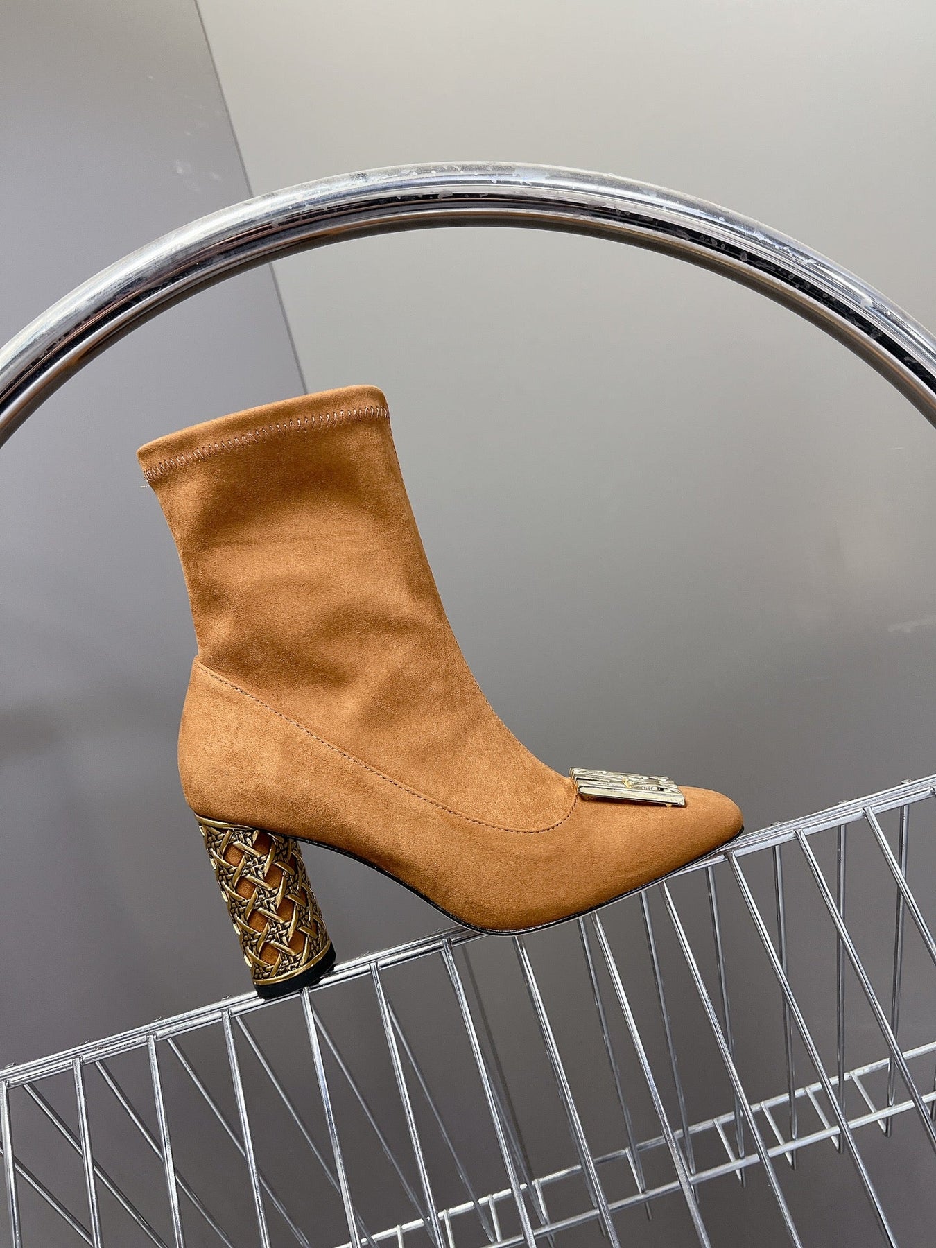 ICON HEELED ANKLE BOOT BRONZE BROWN SUEDE 8 CM WITH GOLD LOGO