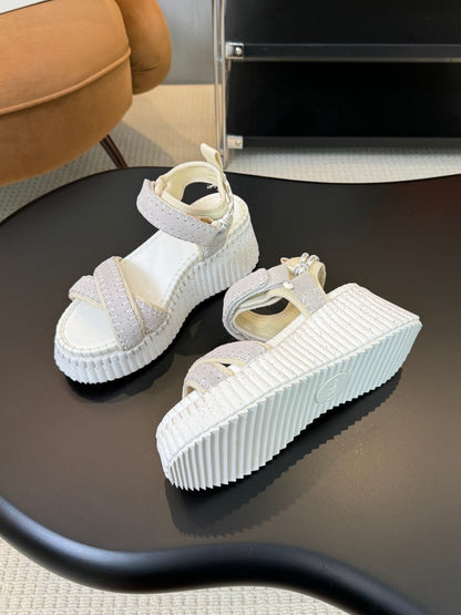 NAMA WEDGE SANDAL 8 CM IN PASTEL GREY SUEDE AND WHITE RUBBER