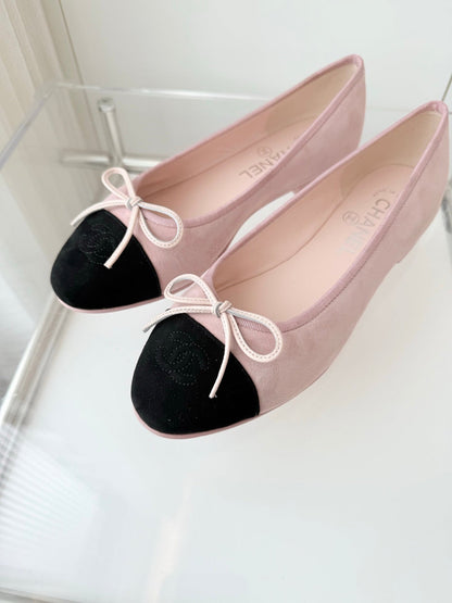 BALLET FLAT IN BABY PINK MIX BLACK SUEDE