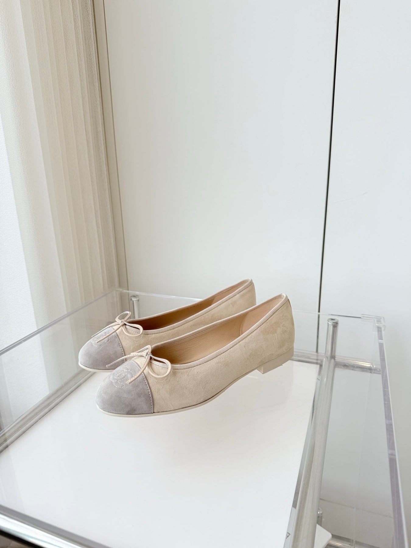 BALLET FLAT IN DOVE GRAY MIX PALE YELLOW SUEDE